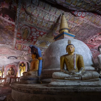 Dambulla temple Hero Image